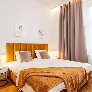  Apartment Crystal House - Loftaffair Collection Polen